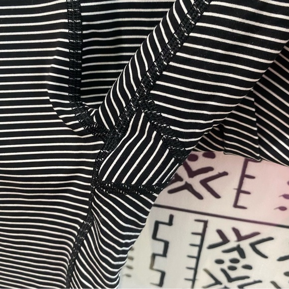 Lululemon‎ Striped Leggings - Picture 7 of 8